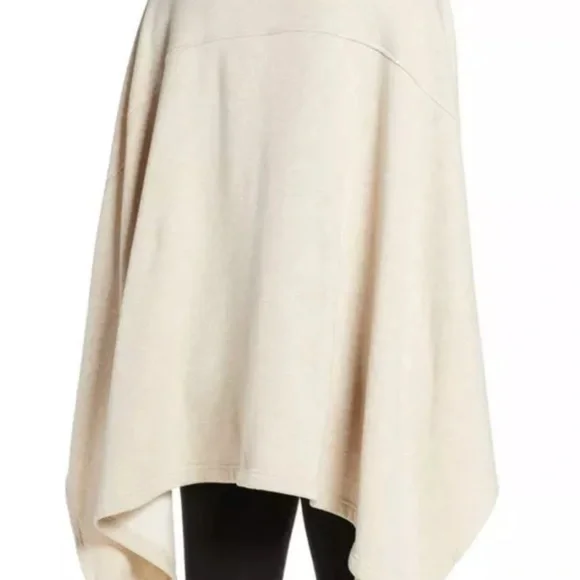 UGG Poncho, Beige, Very Cozy - Picture 2 of 14